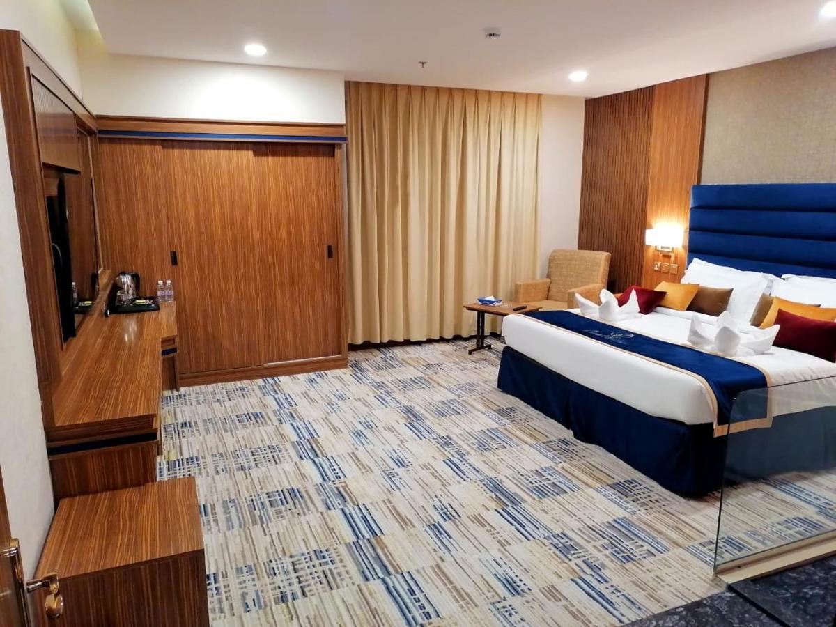 Oriental Residence Dammam Bagian luar foto